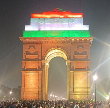 india gate night view